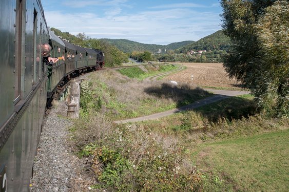 Zugfahrt in der Fränkischen Schweiz