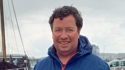 Lars Bäumer Reiseberater Lars Bäumer am Hafen von Kiel