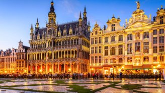 Ausblick auf den Grote Markt in Brüssel Belgien am Abend