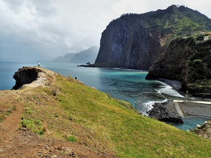 Die Steilküste bei Porto da Cruz auf Madeira
