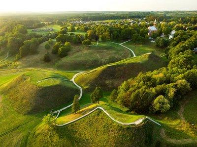 Eine archäologische Stätte in Litauen