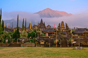 Der Pura Besakih Tempel auf Bali Ein großer hinduistischer Temepl auf Bali