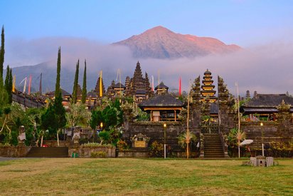 Ein großer hinduistischer Temepl auf Bali