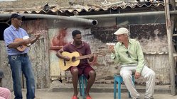 Musik auf den Kapverden Drei Menschen, die Musik machen
