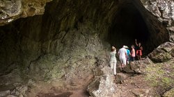 Faszinierende Vulkanhöhle auf den Azoren Vulkanhöhle auf Graciosa
