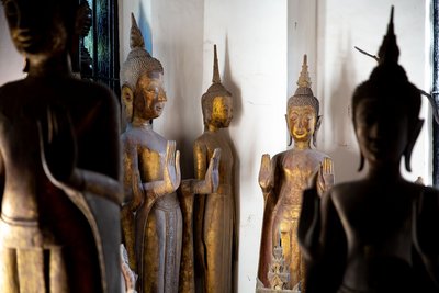 Buddha-Statuen im Museum von Vat Visounarath