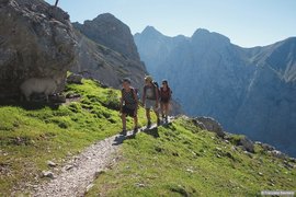 Wanderweg bei Anstieg zum Zugspitzplatt