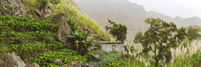Ein Bauernhof inmitten der Berge Santo Antãos