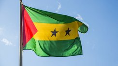 Die Flagge von Sao Tomé und Principé