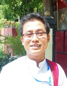 Reiseleiter Myat Naing Tun Reisen mit Sinnen Reiseleiter Myat Naing Tun